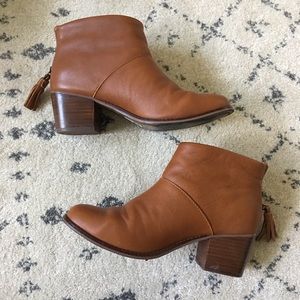 Leila booties